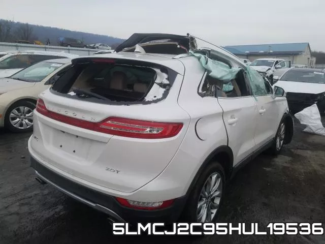 5LMCJ2C95HUL19536_4.webp