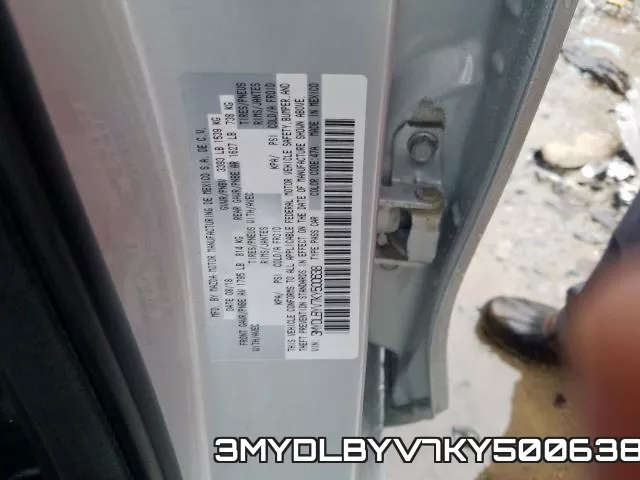 3MYDLBYV7KY500638_10.webp