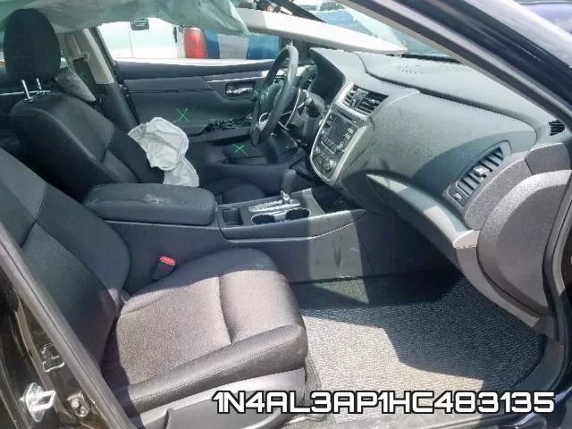 1N4AL3AP1HC483135_5.webp