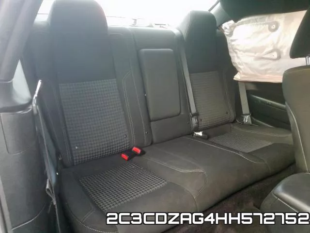 2C3CDZAG4HH572752_6.webp