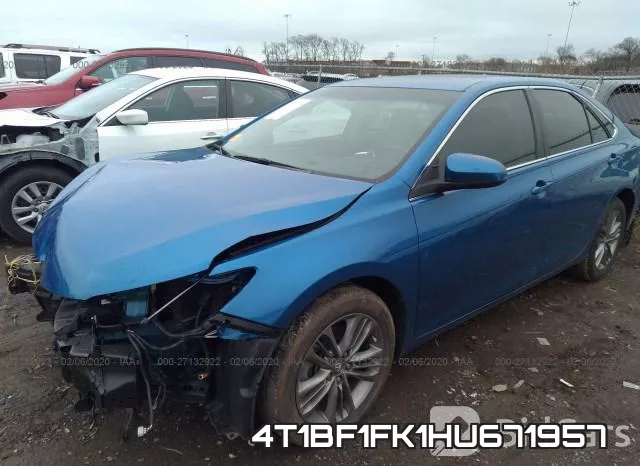 4T1BF1FK1HU671957_2.webp