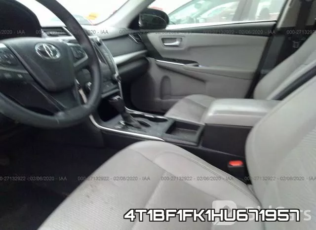 4T1BF1FK1HU671957_5.webp