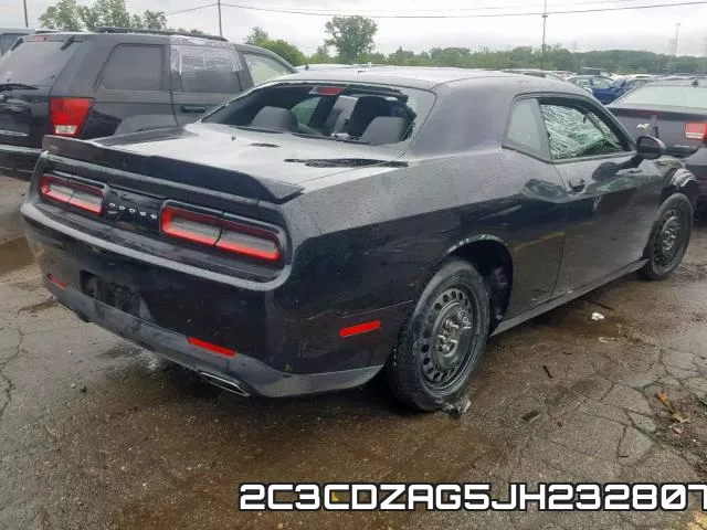 2C3CDZAG5JH232807_4.webp