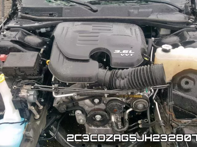 2C3CDZAG5JH232807_7.webp