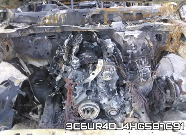 3C6UR4DJ4HG587691_10.webp