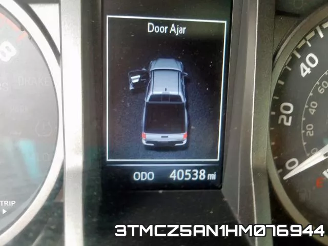 3TMCZ5AN1HM076944_8.webp