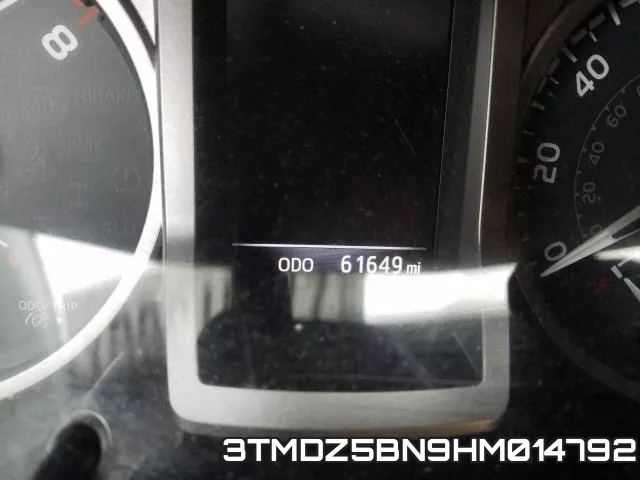 3TMDZ5BN9HM014792_8.webp