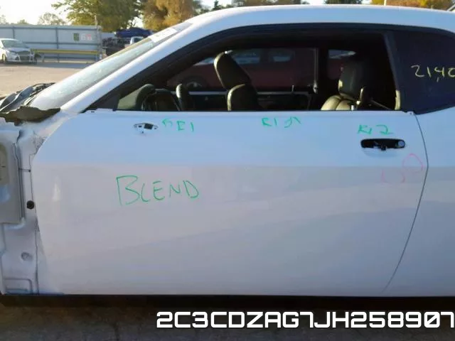 2C3CDZAG7JH258907_9.webp