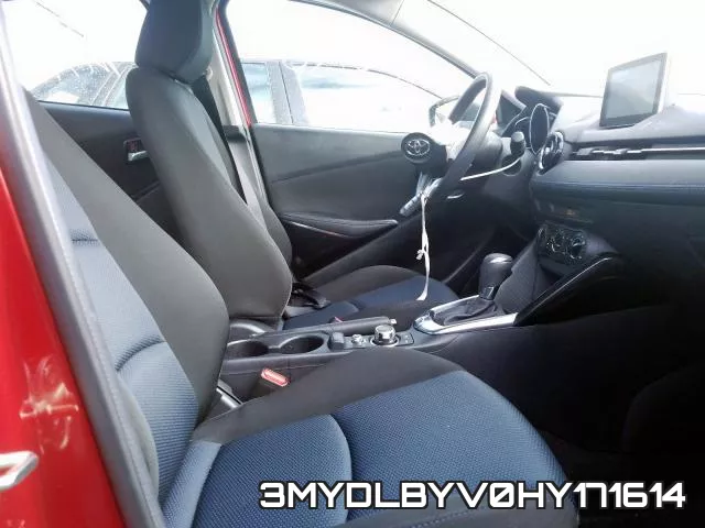 3MYDLBYV0HY171614_5.webp