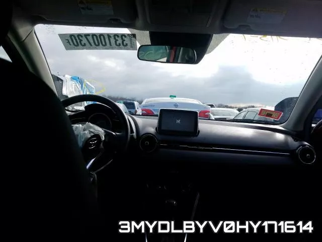 3MYDLBYV0HY171614_9.webp