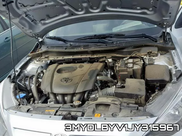 3MYDLBYV1JY315967_7.webp