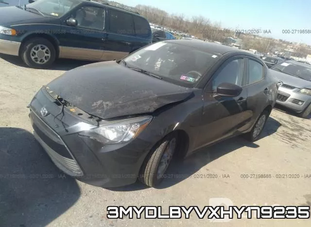 3MYDLBYVXHY179235_2.webp