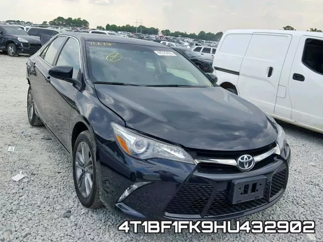 4T1BF1FK9HU432902_1.webp