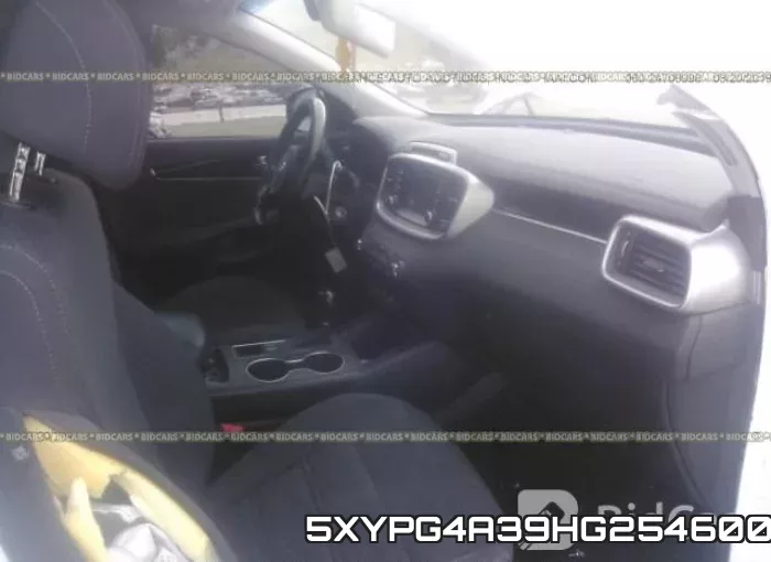 5XYPG4A39HG254600_5.webp