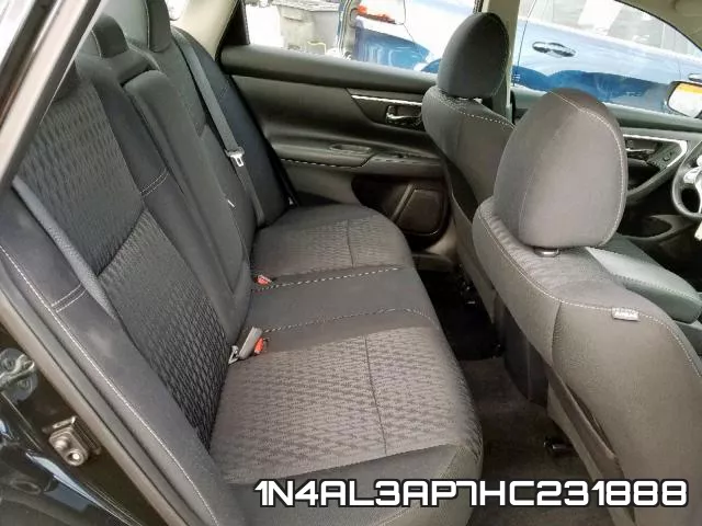 1N4AL3AP7HC231888_6.webp