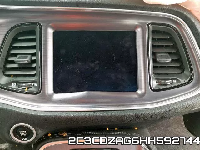 2C3CDZAG6HH592744_9.webp