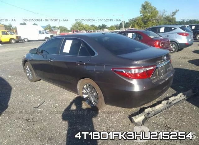 4T1BD1FK3HU215254_3.webp