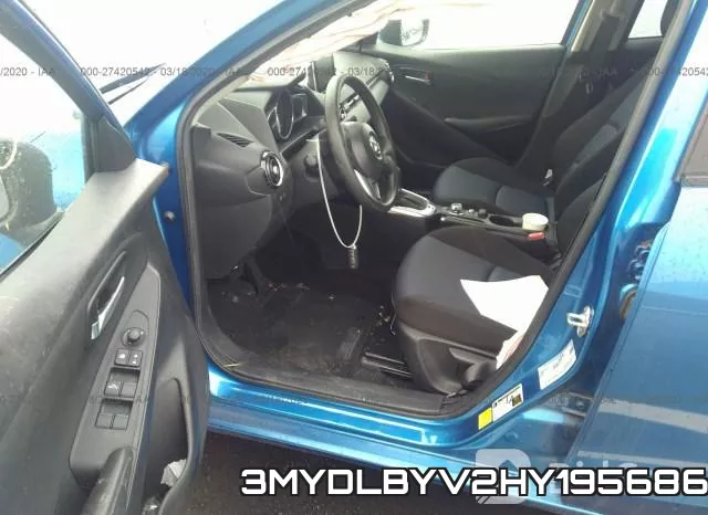 3MYDLBYV2HY195686_5.webp
