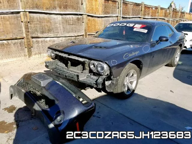 2C3CDZAG5JH123683