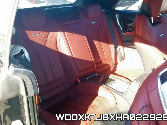 WDDXK7JBXHA022925_6.webp