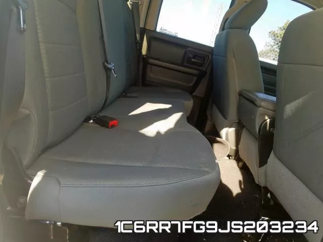 1C6RR7FG9JS203234_6.webp