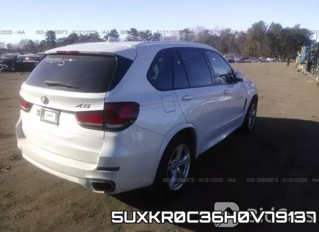 5UXKR0C36H0V79137_4.webp