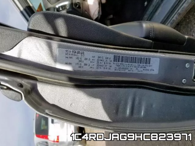 1C4RDJAG9HC823971_10.webp