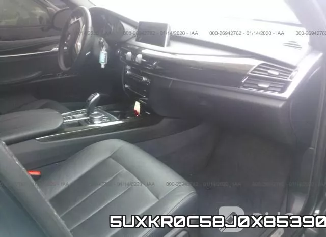 5UXKR0C58J0X85390_5.webp
