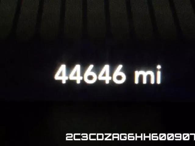 2C3CDZAG6HH600907_8.webp