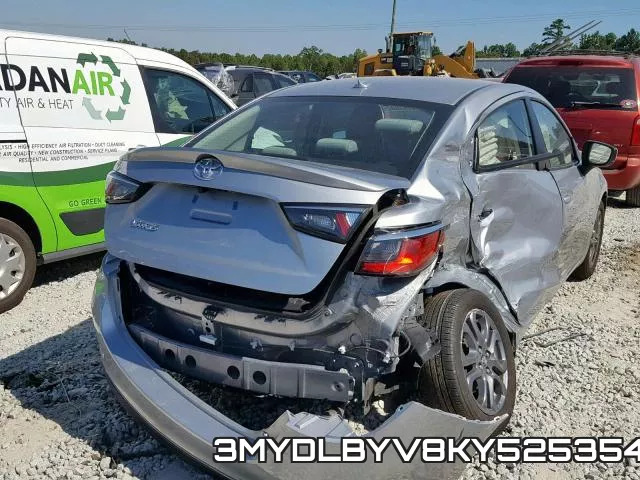 3MYDLBYV8KY525354_4.webp