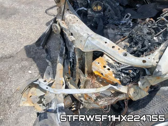 5TFRW5F11HX224755_7.webp