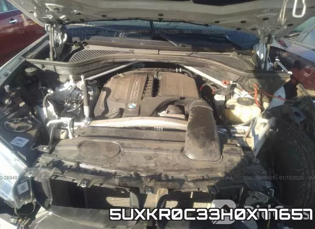 5UXKR0C33H0X77657_10.webp