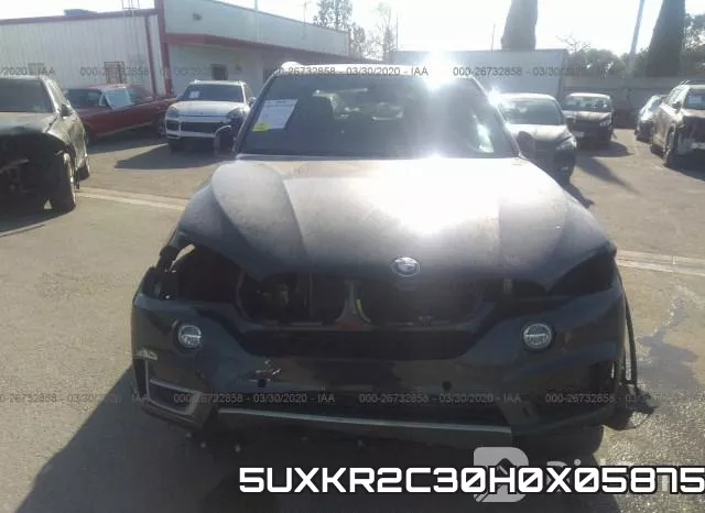 5UXKR2C30H0X05875_6.webp