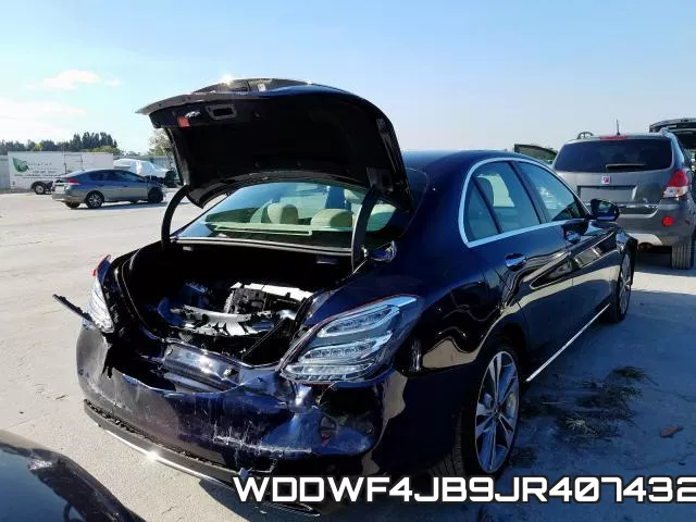 WDDWF4JB9JR407432_4.webp