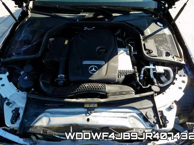 WDDWF4JB9JR407432_7.webp