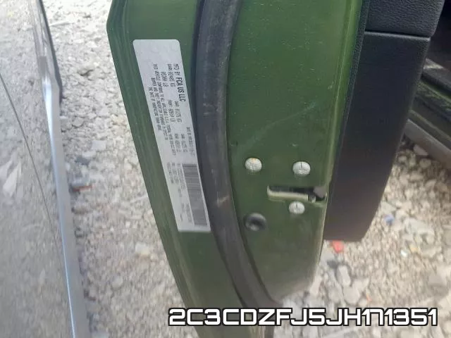 2C3CDZFJ5JH171351_10.webp