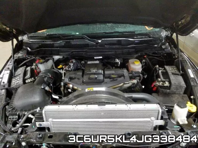 3C6UR5KL4JG338484