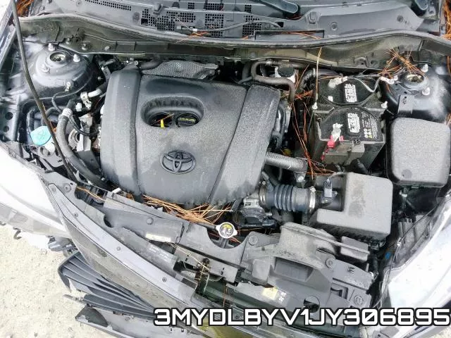 3MYDLBYV1JY306895_7.webp