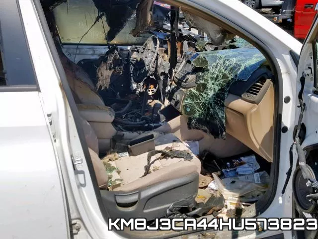 KM8J3CA44HU573823_5.webp