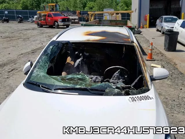 KM8J3CA44HU573823_9.webp