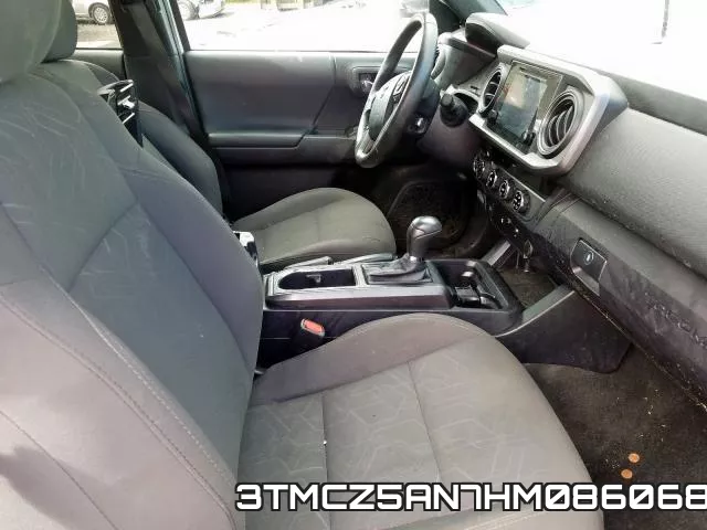 3TMCZ5AN7HM086068_5.webp