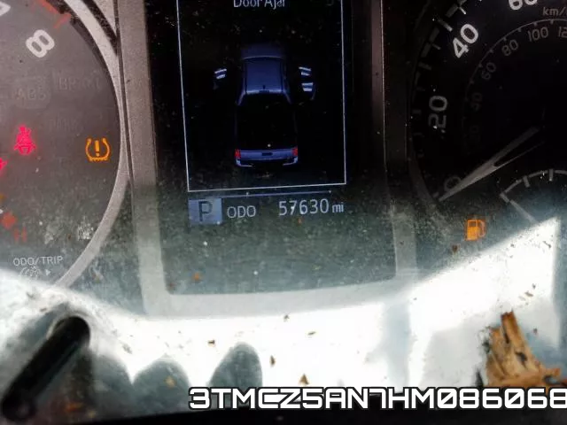 3TMCZ5AN7HM086068_8.webp