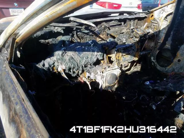 4T1BF1FK2HU316442_8.webp
