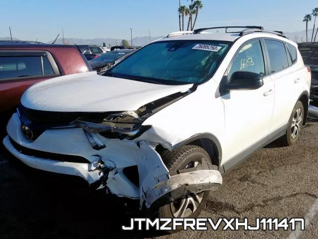 JTMZFREVXHJ111417_2.webp