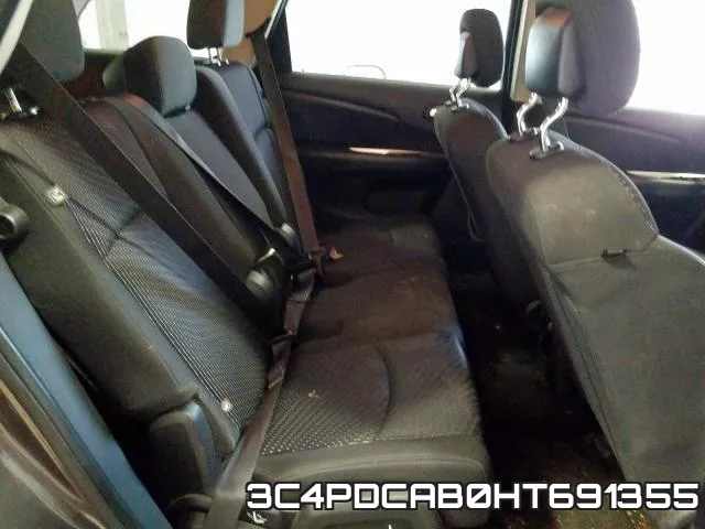 3C4PDCAB0HT691355_6.webp