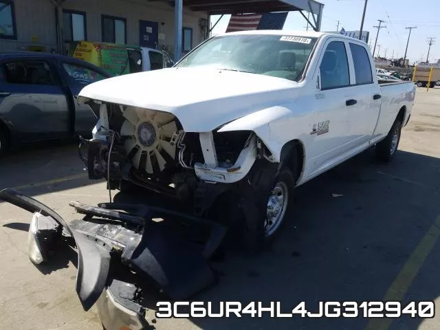 3C6UR4HL4JG312940_2.webp
