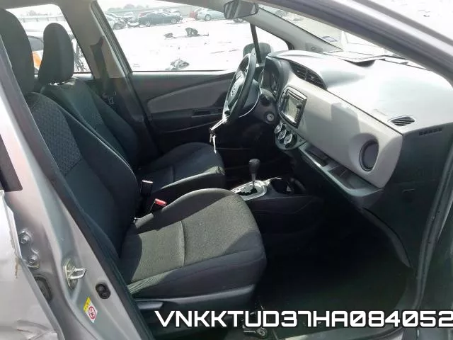 VNKKTUD37HA084052_5.webp