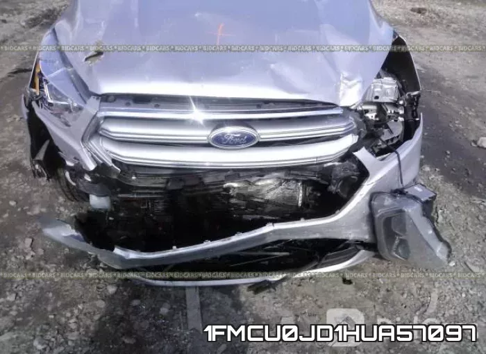 1FMCU0JD1HUA57097_6.webp