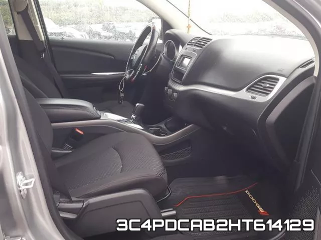 3C4PDCAB2HT614129_5.webp