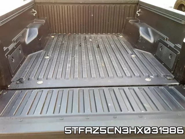 5TFAZ5CN3HX031986_9.webp